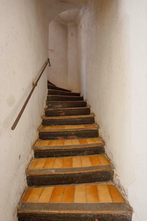 Gregbnb - Centre Ancien - Climatise - T2 Mezzanine - 6eme Etage Toulon