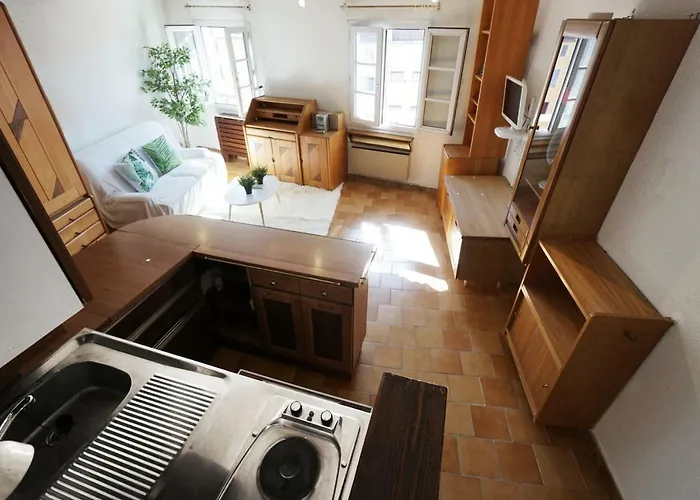 Gregbnb - Centre Ancien - Climatise - T2 Mezzanine - 6Eme Etage