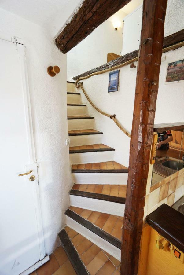 Gregbnb - Centre Ancien - Climatise - T2 Mezzanine - 6eme Etage * Toulon