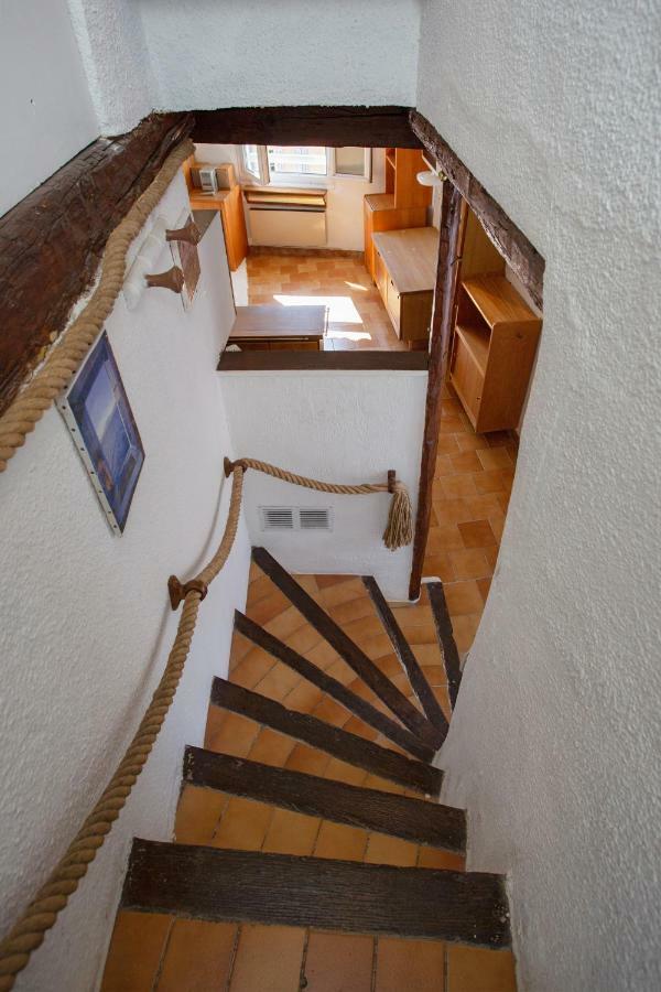 Gregbnb - Centre Ancien - Climatise - T2 Mezzanine - 6eme Etage Apartment Toulon